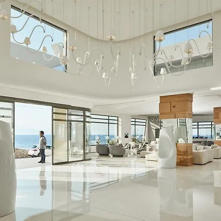 Lesante Blu Exclusive - Adults Only 5* トラガキオン